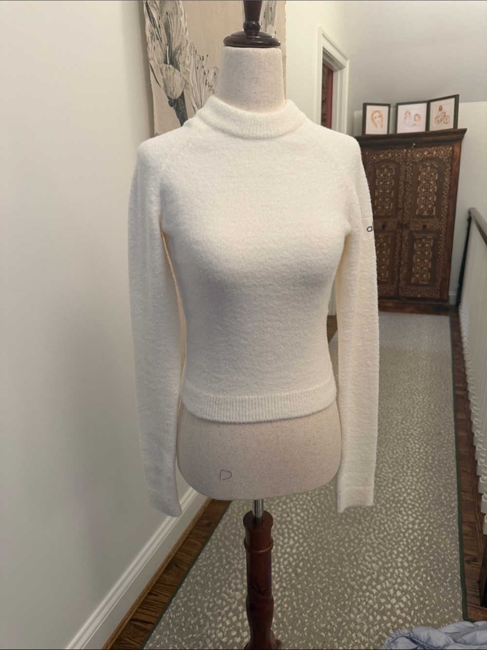 ALO Yoga Cream Funnel Neck Sweater